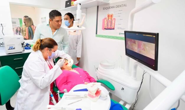 EL GOBERNADOR RICARDO GALLARDO CONSOLIDA LA SALUD COMO UN DERECHO UNIVERSAL EN SAN LUIS POTOSÍ