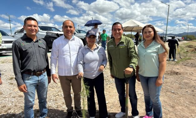 GOBIERNO DEL ESTADO AMPLÍA ÁREAS VERDES CON REFORESTACIÓN EN PARQUE LAS CAMELIAS