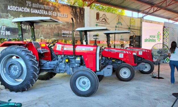 CAMPO POTOSINO RECIBE MÁS MAQUINARIA, SANIDAD Y APOYOS PARA LA PRODUCCIÓN