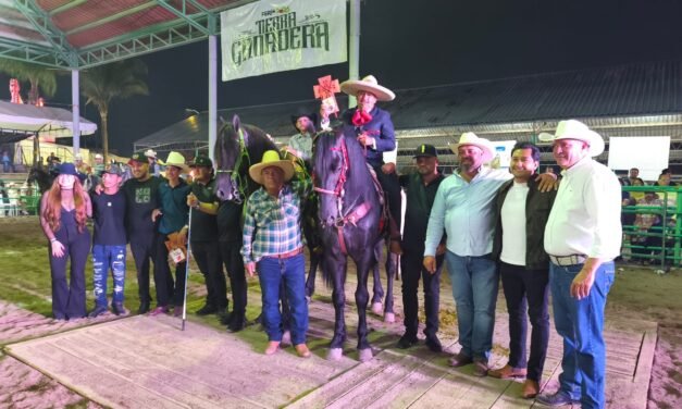 SAN LUIS POTOSÍ LOGRA DOS TRIUNFOS EN CAMPEONATO NACIONAL DE CABALLOS BAILADORES