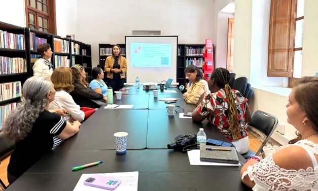 SEMUJERES Y NAFIN OFRECEN CURSO GRATUITO PARA CREAR COOPERATIVAS