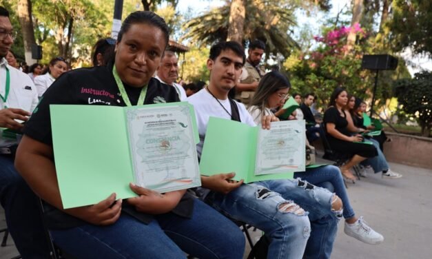 CONSTANCIAS DEL ICAT RESPALDAN CAPACITACIÓN PARA EMPLEO Y AUTOEMPLEO