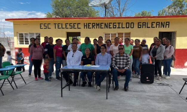 DEFENSORÍA ACERCA ORIENTACIÓN LEGAL A JÓVENES DE LAS CUATRO REGIONES