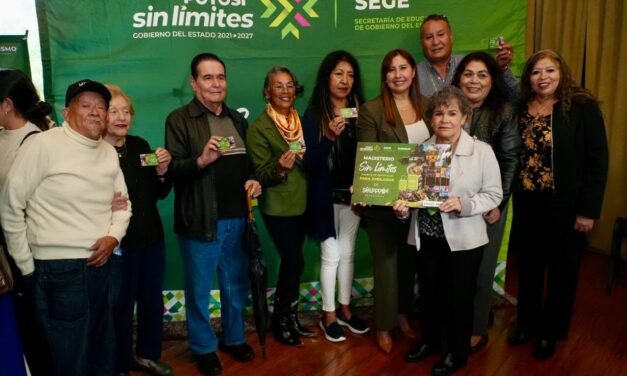 EL GOBERNADOR RICARDO GALLARDO ACERCA NUEVOS BENEFICIOS TURÍSTICOS A JUBILADOS DEL MAGISTERIO POTOSINO
