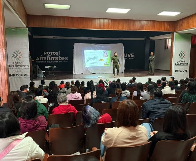 JÓVENES POTOSINOS APRENDEN A CONDUCIR CON RESPONSABILIDAD