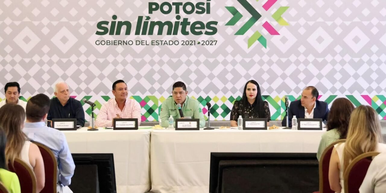 RICARDO GALLARDO INSTRUYE A SU GABINETE A RENDIR CUENTAS CLARAS ANTE EL CONGRESO EN COMPARECENCIAS POR EL QUINTO INFORME