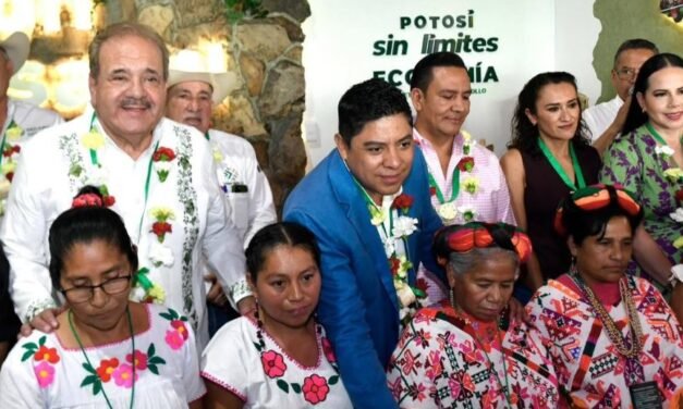 GOBIERNO DEL ESTADO ABRE MÁS ESPACIOS DE COMERCIALIZACIÓN PARA ARTESANÍAS DE PUEBLOS ORIGINARIOS